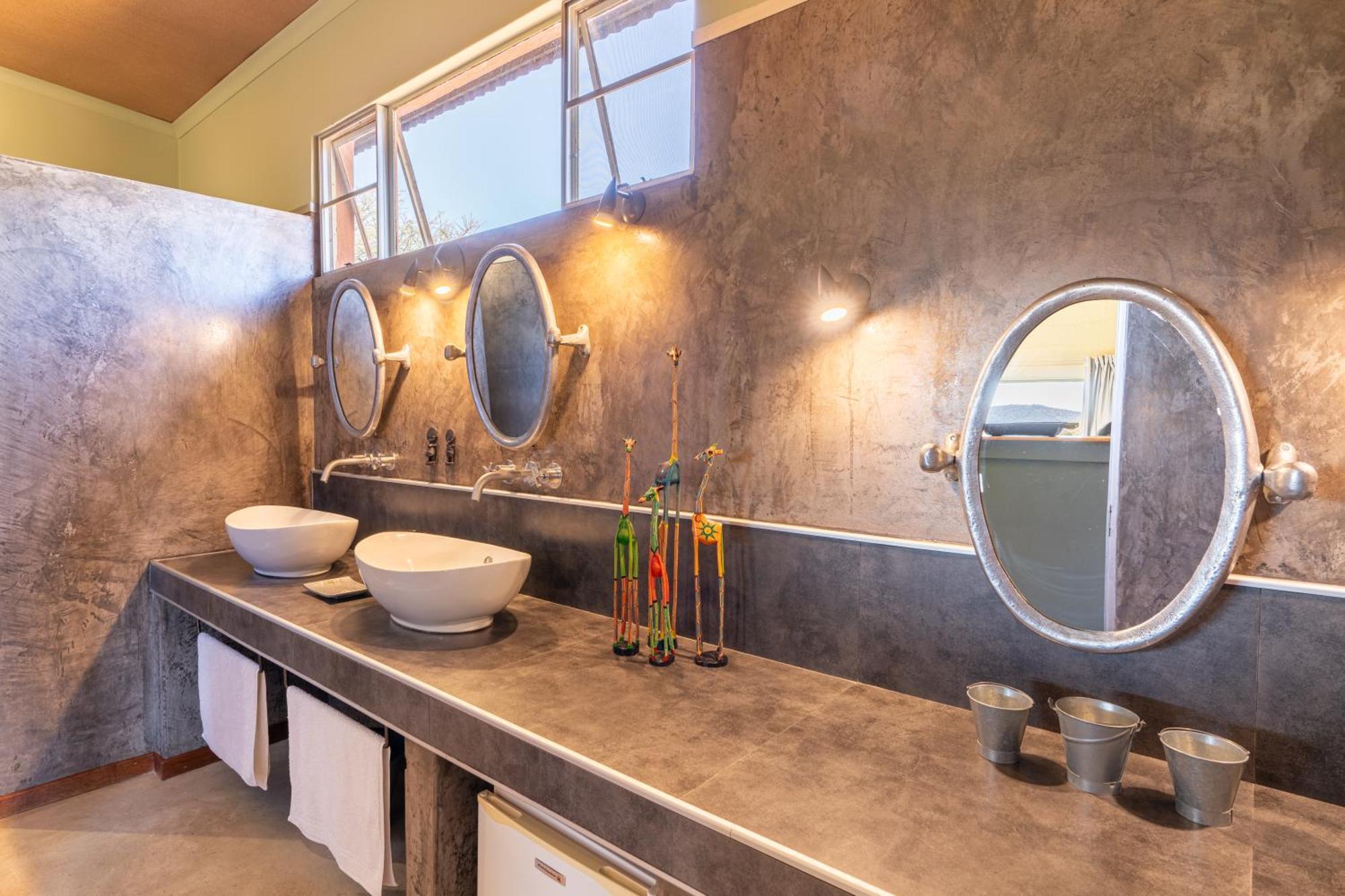 Okonjima Plains Camp Villa Otjiwarongo Dış mekan fotoğraf